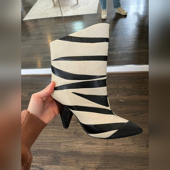 NIB $1415 sz 37 and 38 Isabel Marant boots - Picture 1 of 3